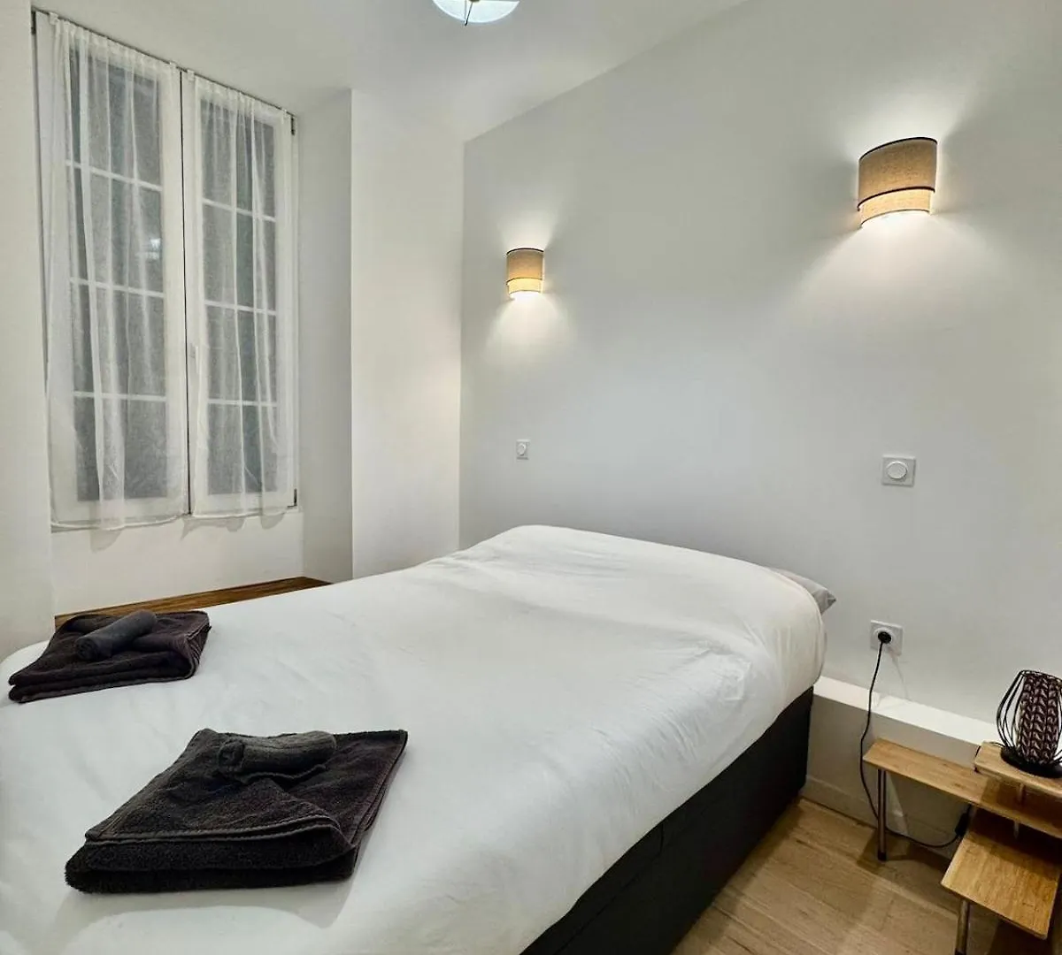 Apartment Charming Studio In The Heart Of Nice France